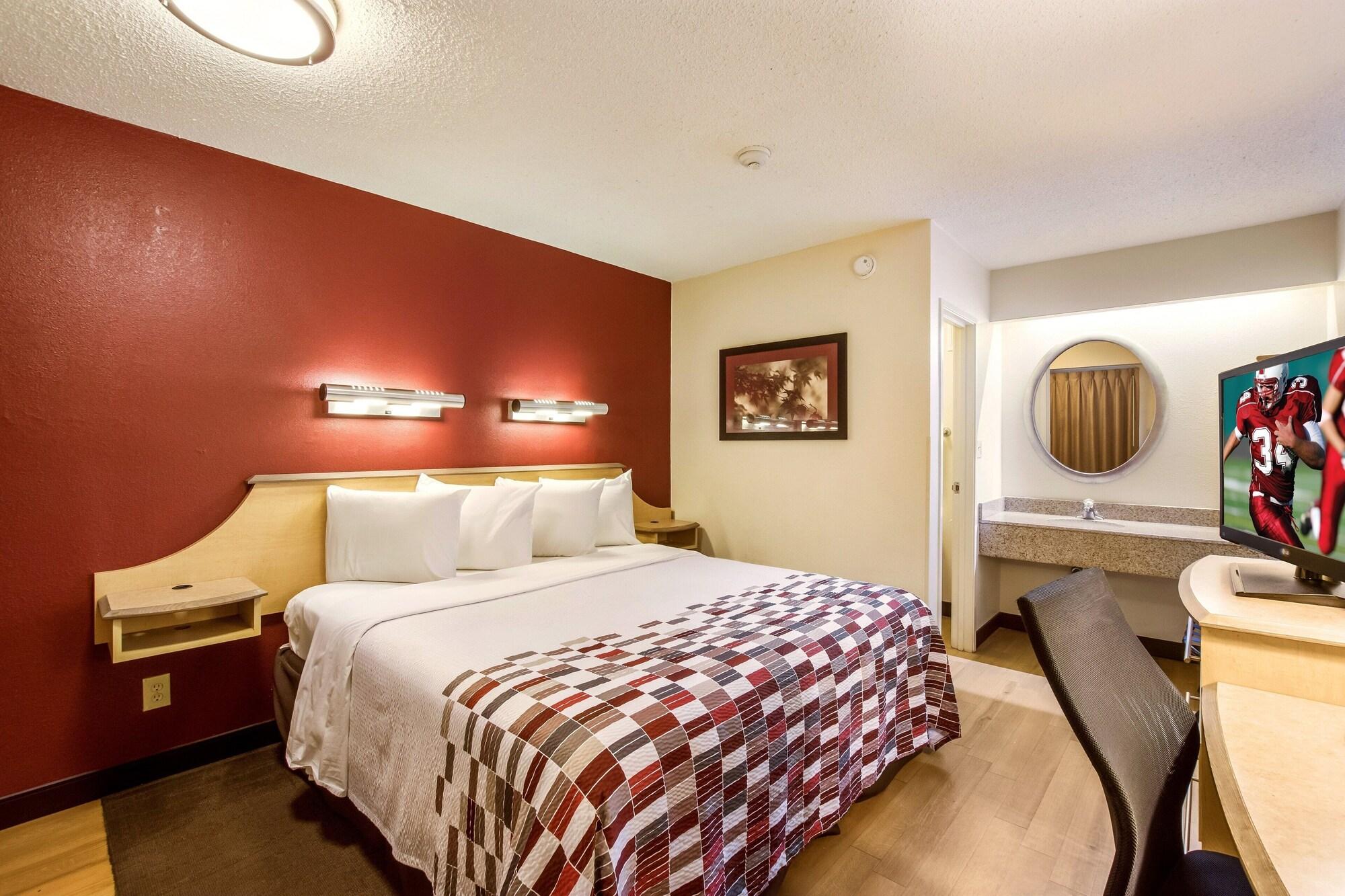 Red Roof Inn Detroit - Plymouth/Canton Екстер'єр фото