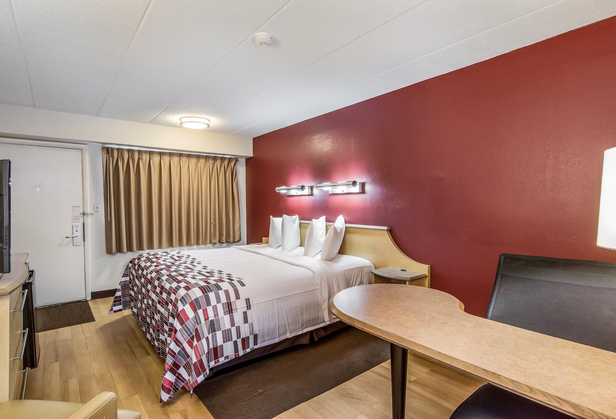 Red Roof Inn Detroit - Plymouth/Canton Екстер'єр фото