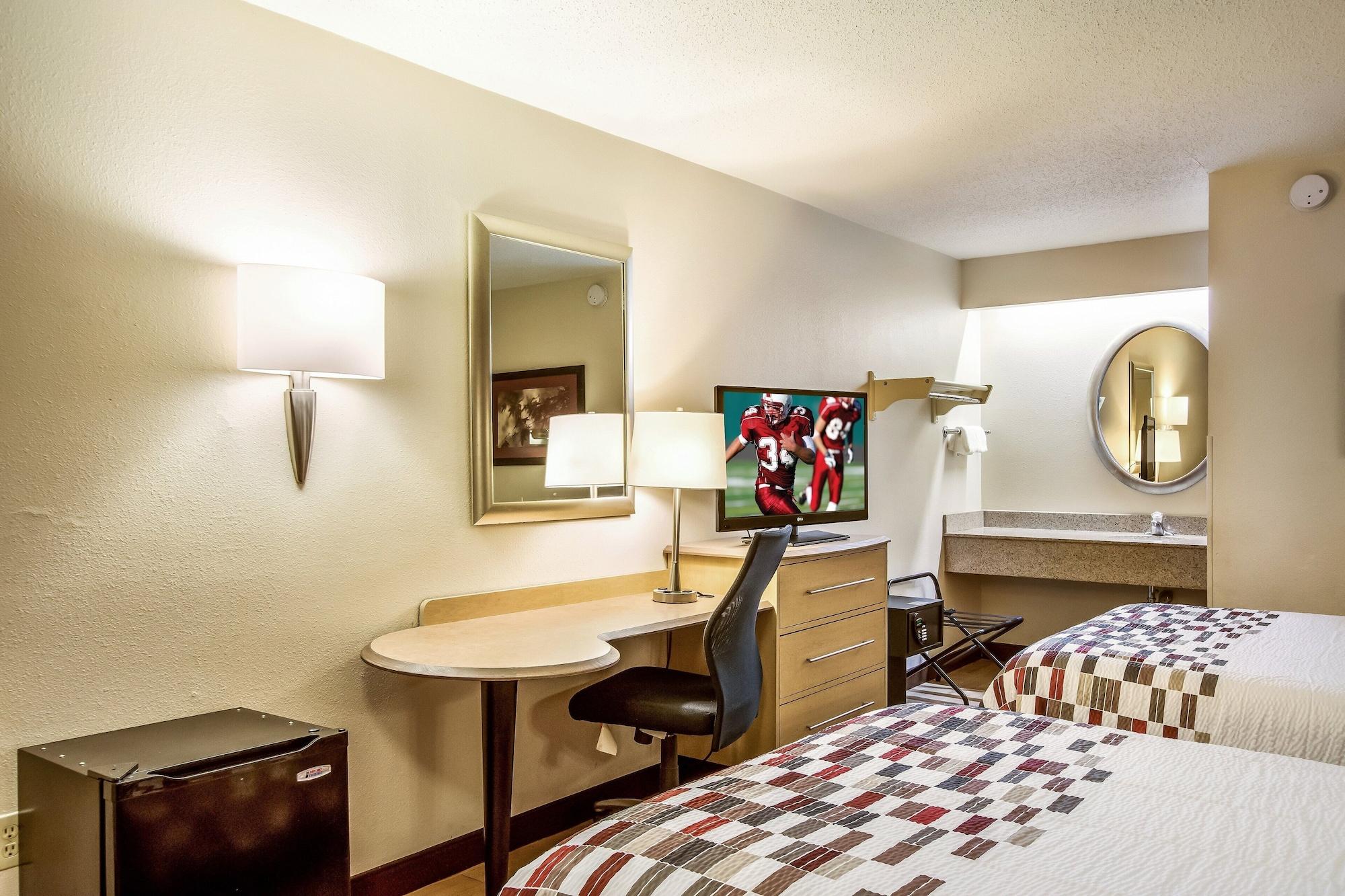 Red Roof Inn Detroit - Plymouth/Canton Екстер'єр фото